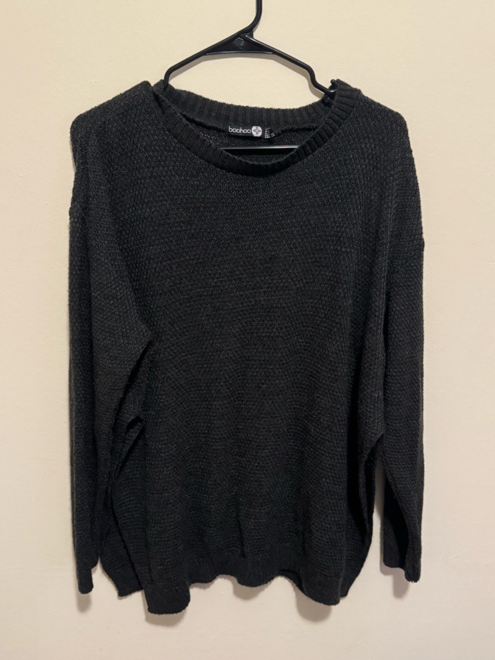 Boohoo Women's Black Crewneck Knit Sweater